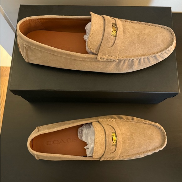Coach C Coin Suede Driver - Picture 3 of 7